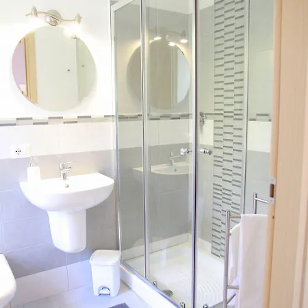 ベッド・アンド・ブレックファスト Buonaluna