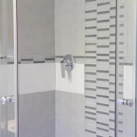 Buonaluna ベッド・アンド・ブレックファスト 4*